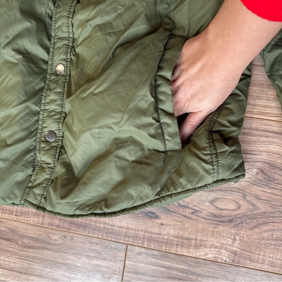 United Colors of Benetton Lightweight Packable puffer Coat Jacket Green Small - Picture 5 of 9